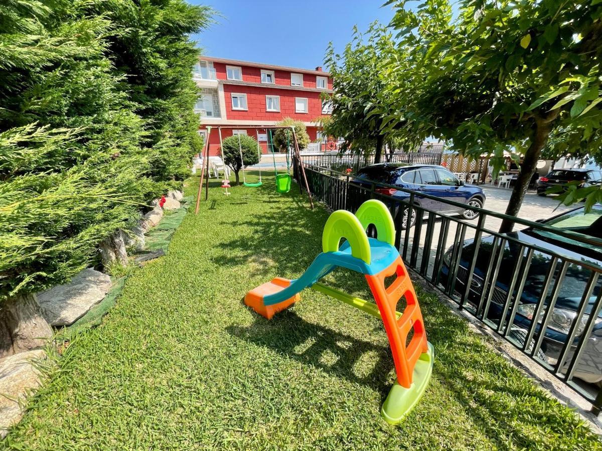 Apartamentos Sinas Playa راكسو المظهر الخارجي الصورة