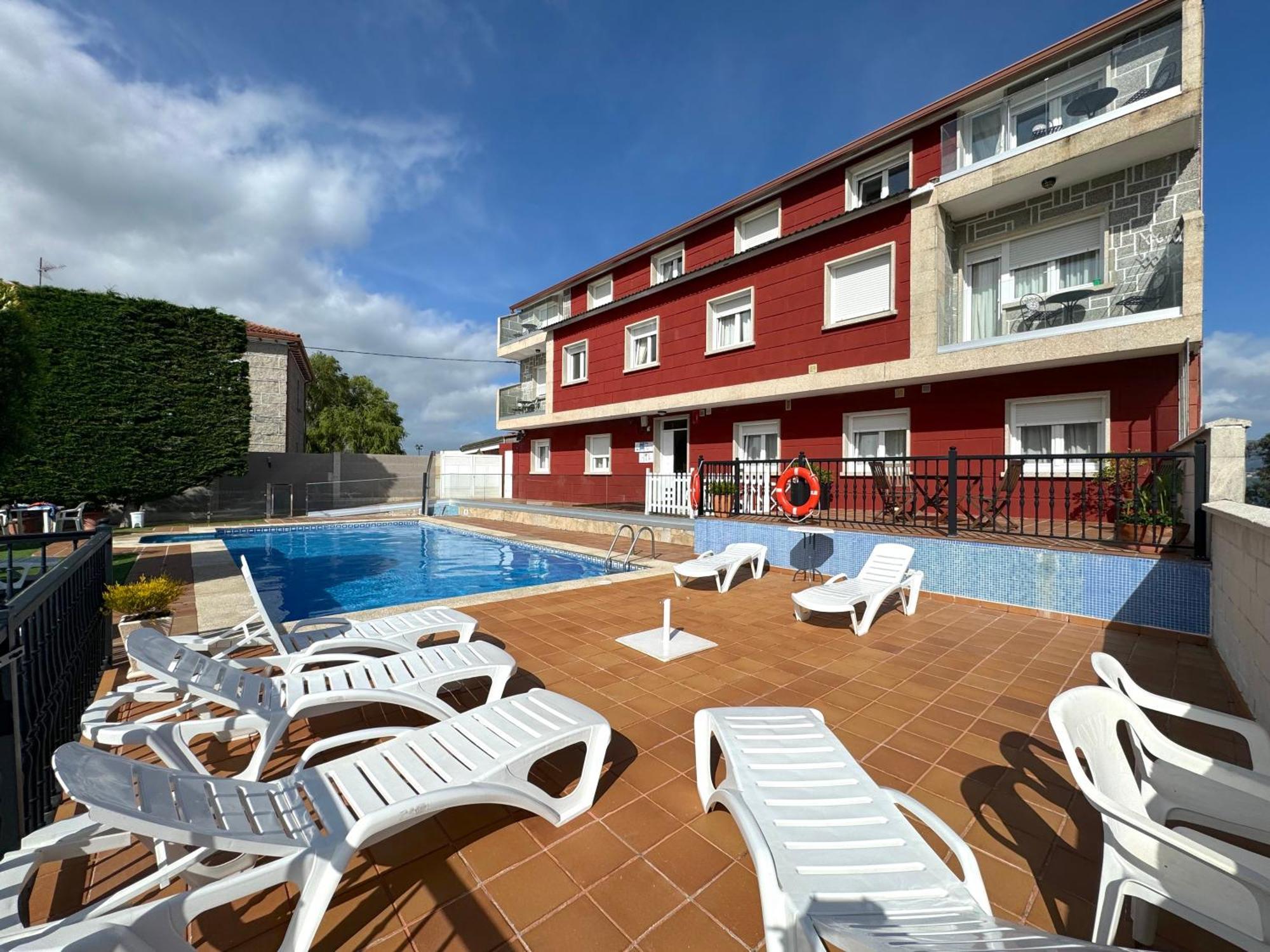 Apartamentos Sinas Playa راكسو المظهر الخارجي الصورة